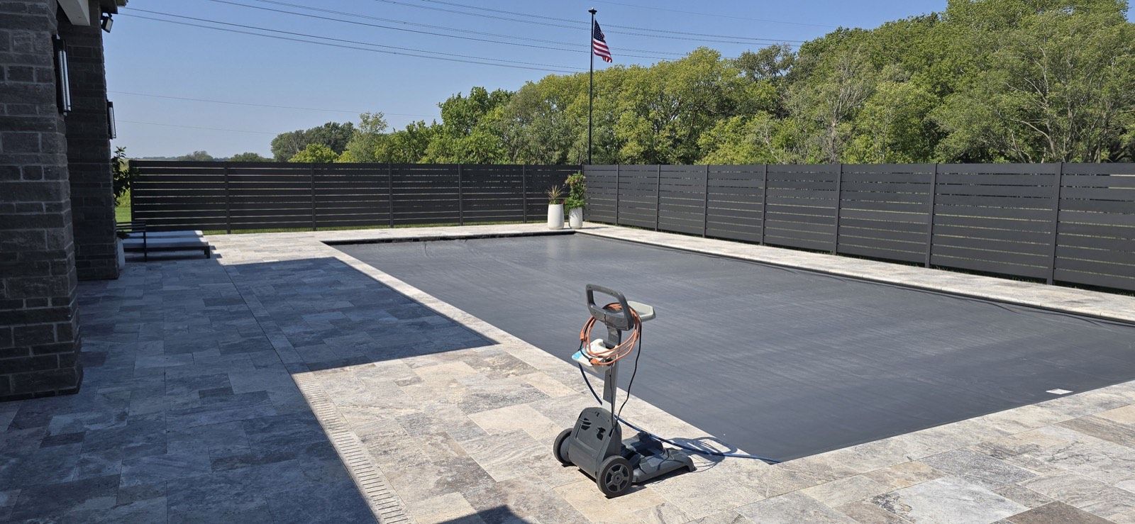 Completed Elite Fencing and Decks project 24